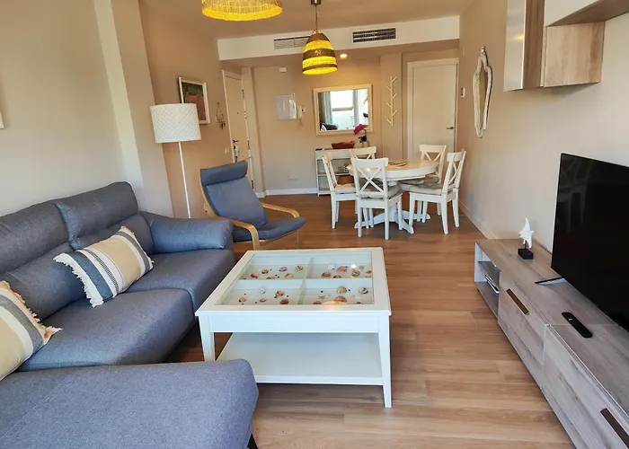 La Marina Beach 3 Bedrooms Sun & Golf