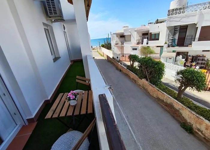 La Marina Beach 3 Bedrooms Sun & Golf